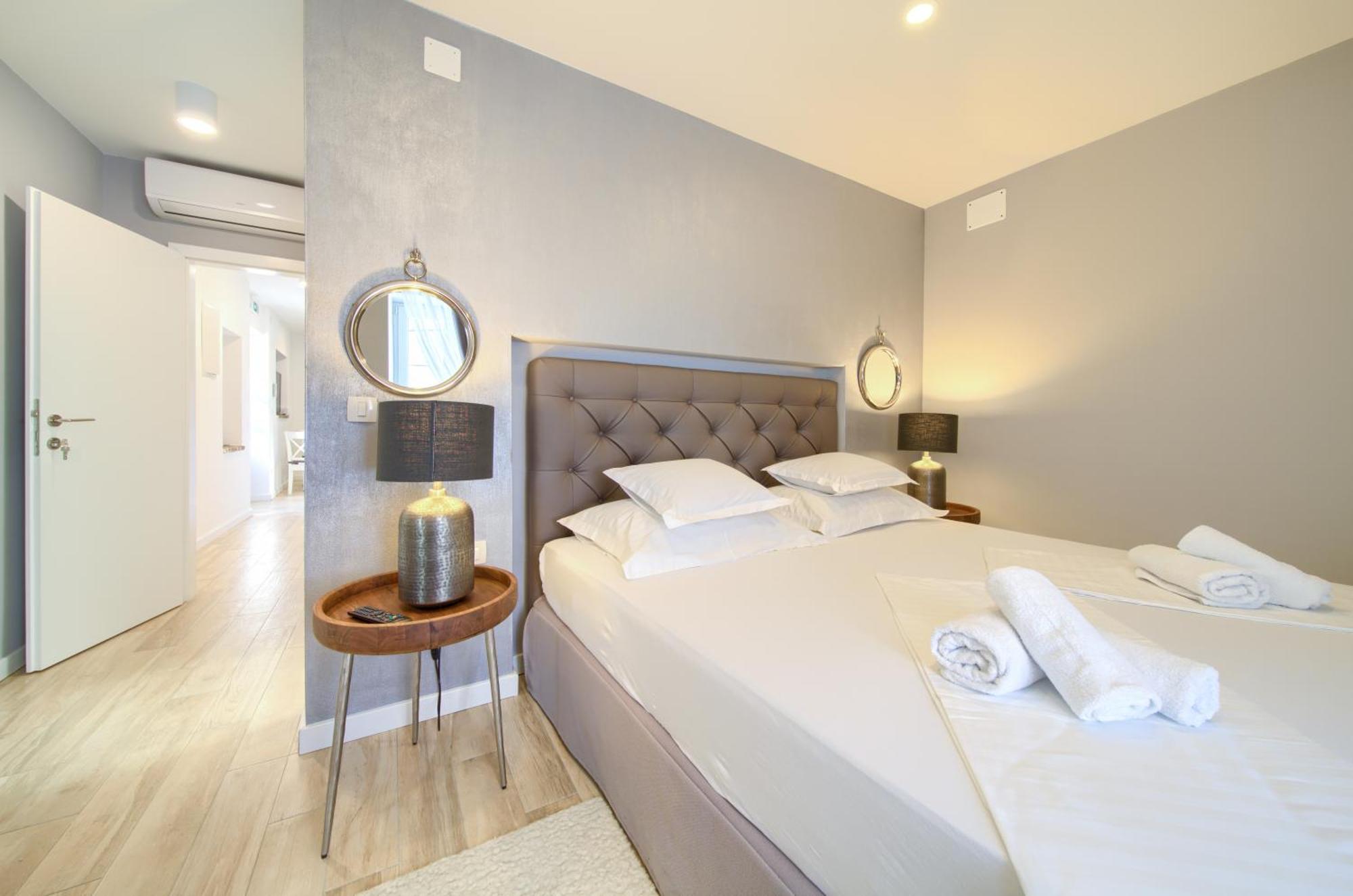 Apartment Old Town Mariolina Krk Town Esterno foto